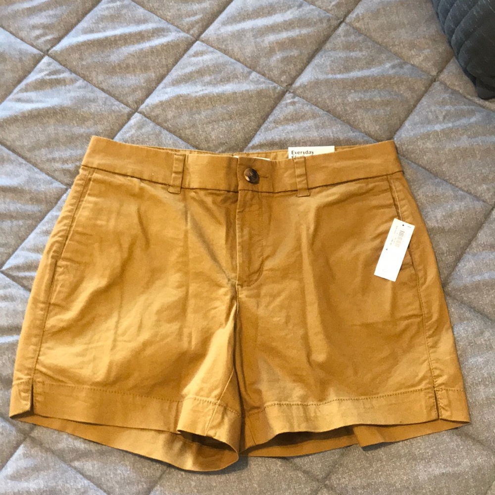 NWT Old Navy Everyday Short